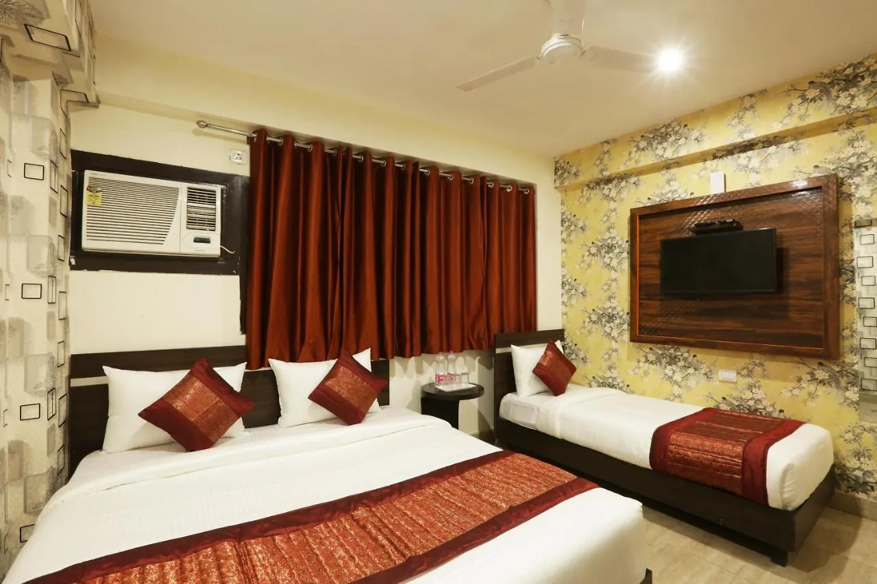 Hotel Classic Plaza At Delhi Airport 3*, New Delhi