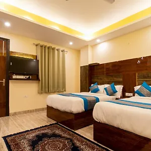 Airport Dev Residency - Mahipalpur *** New Delhi