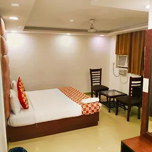 De Tark Near Igi Airport Delhi **** New Delhi